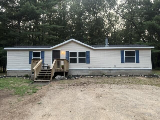 Property Photo:  2197 E Cedar Street  MI 49337 