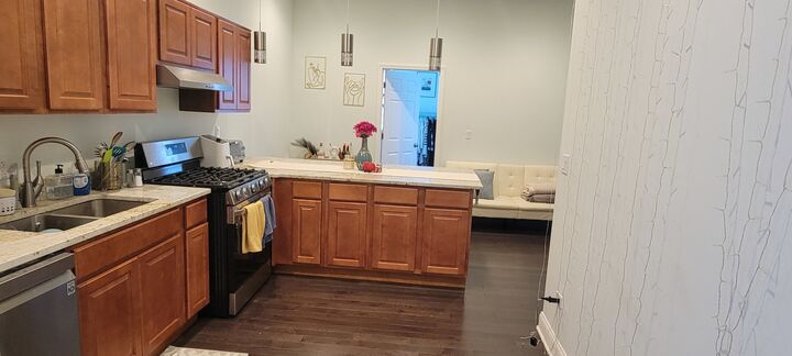 Property Photo: 930 W Belmont Avenue 201 IL 60657