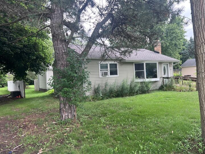 Property Photo: 321 Elmwood Avenue IL 60014