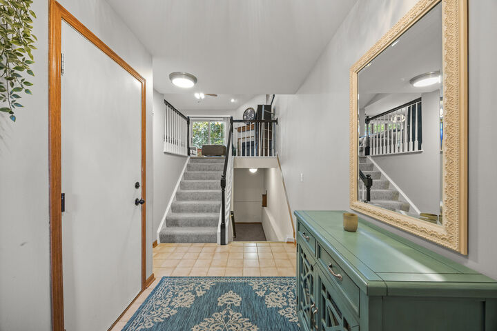 Property Photo:  955 Ascot Drive  IL 60123 
