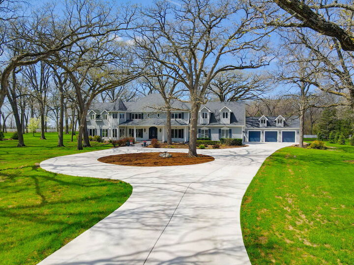 Property Photo:  37132 N Black Velvet Lane  IL 60083 