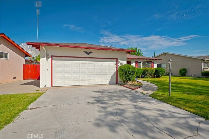 Property Photo: 1625 Osborn Terrace CA 95301