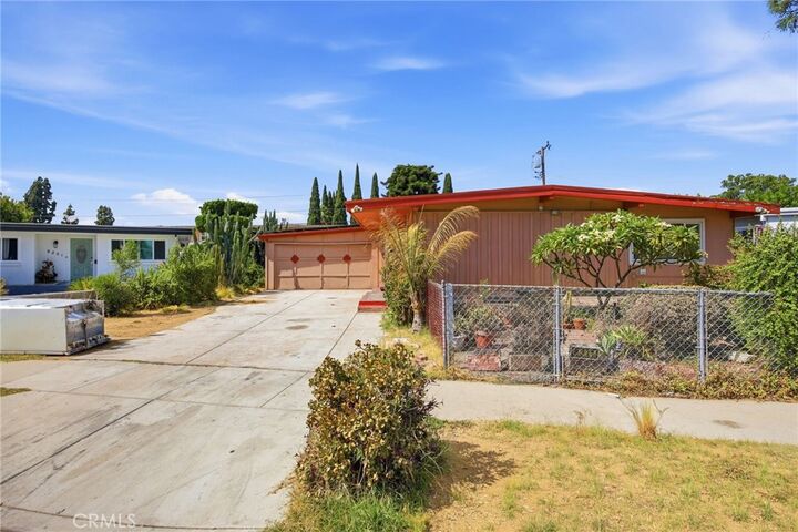 Property Photo: 8311 Washington Street CA 90621