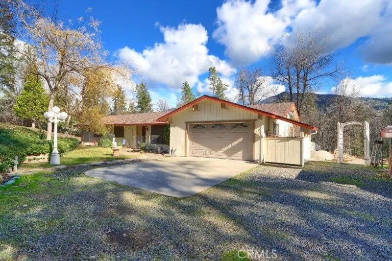 Property Photo:  5909 Evergreen  CA 95338 