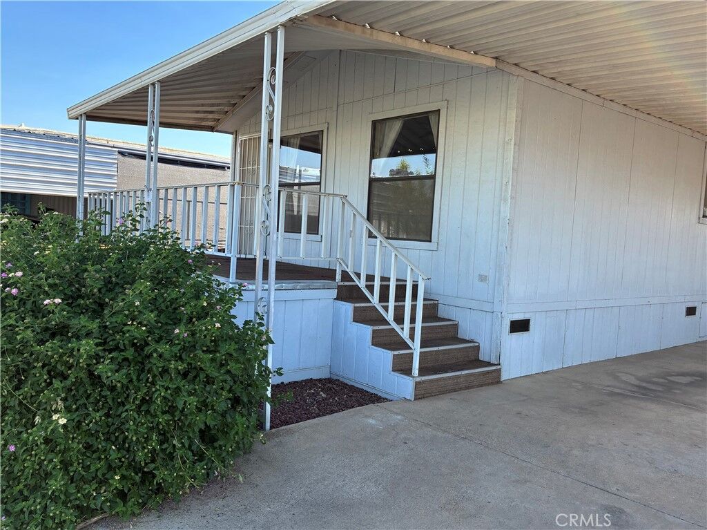 Property Photo:  2240 Golden Oak 78  CA 95341 