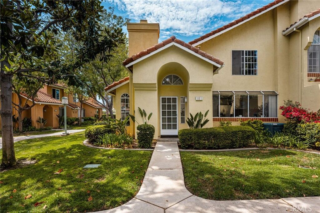 Property Photo:  181 Alicante Aisle 236  CA 92614 