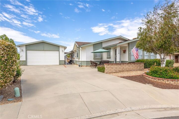 Property Photo:  1645 Pear Tree Court  CA 92545 