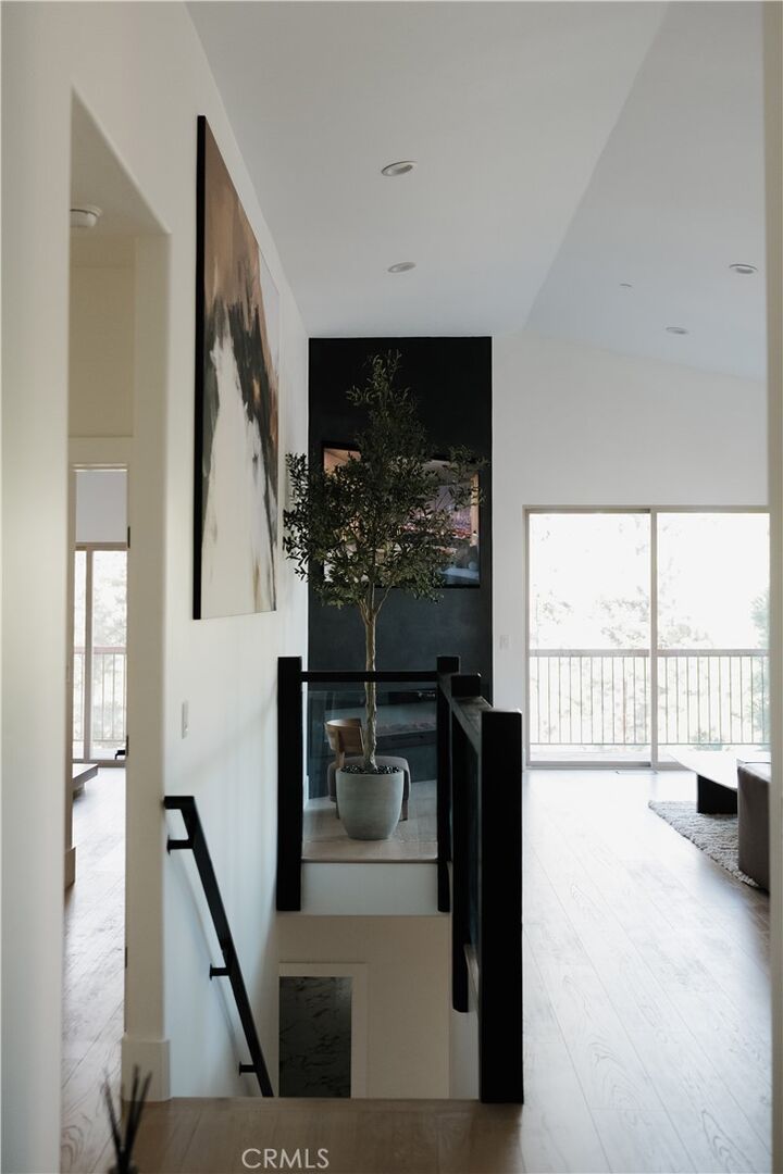 Property Photo: 212 Mann CA 92314
