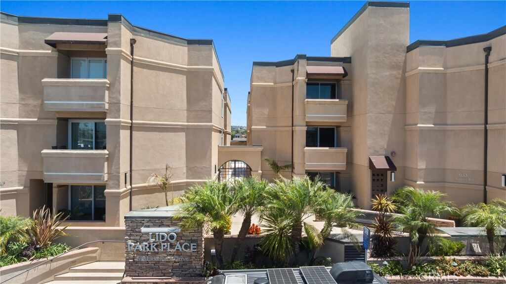 Property Photo:  621 Lido Park  CA 92663 