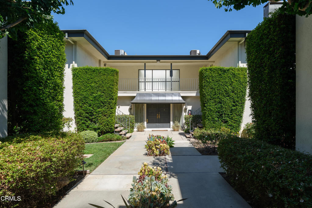 Property Photo:  610 S Orange Grove Boulevard 6  CA 91105 