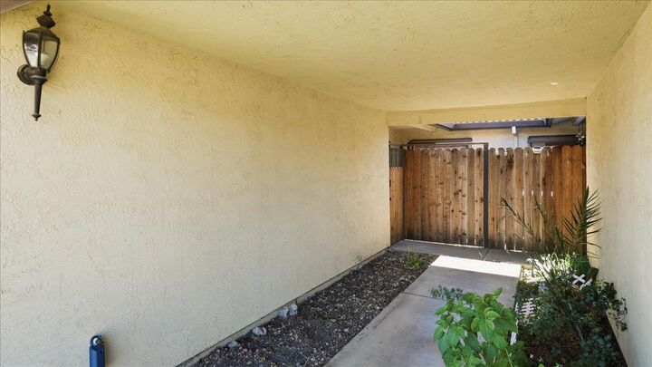 Property Photo:  8790 Fox Creek Drive  CA 95210 