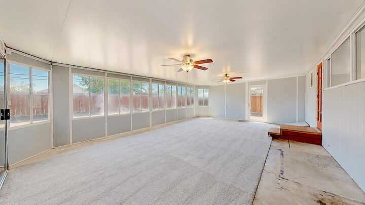 Property Photo: 324 Sycamore Avenue CA 95336