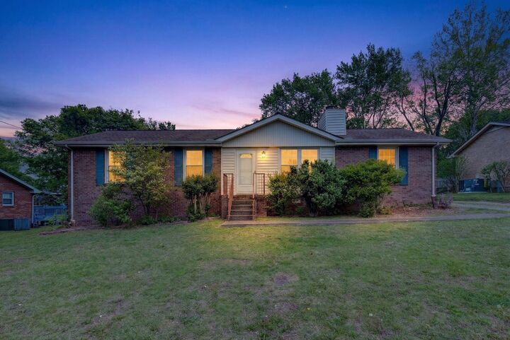 Property Photo:  120 Hillwood Dr  TN 37075 