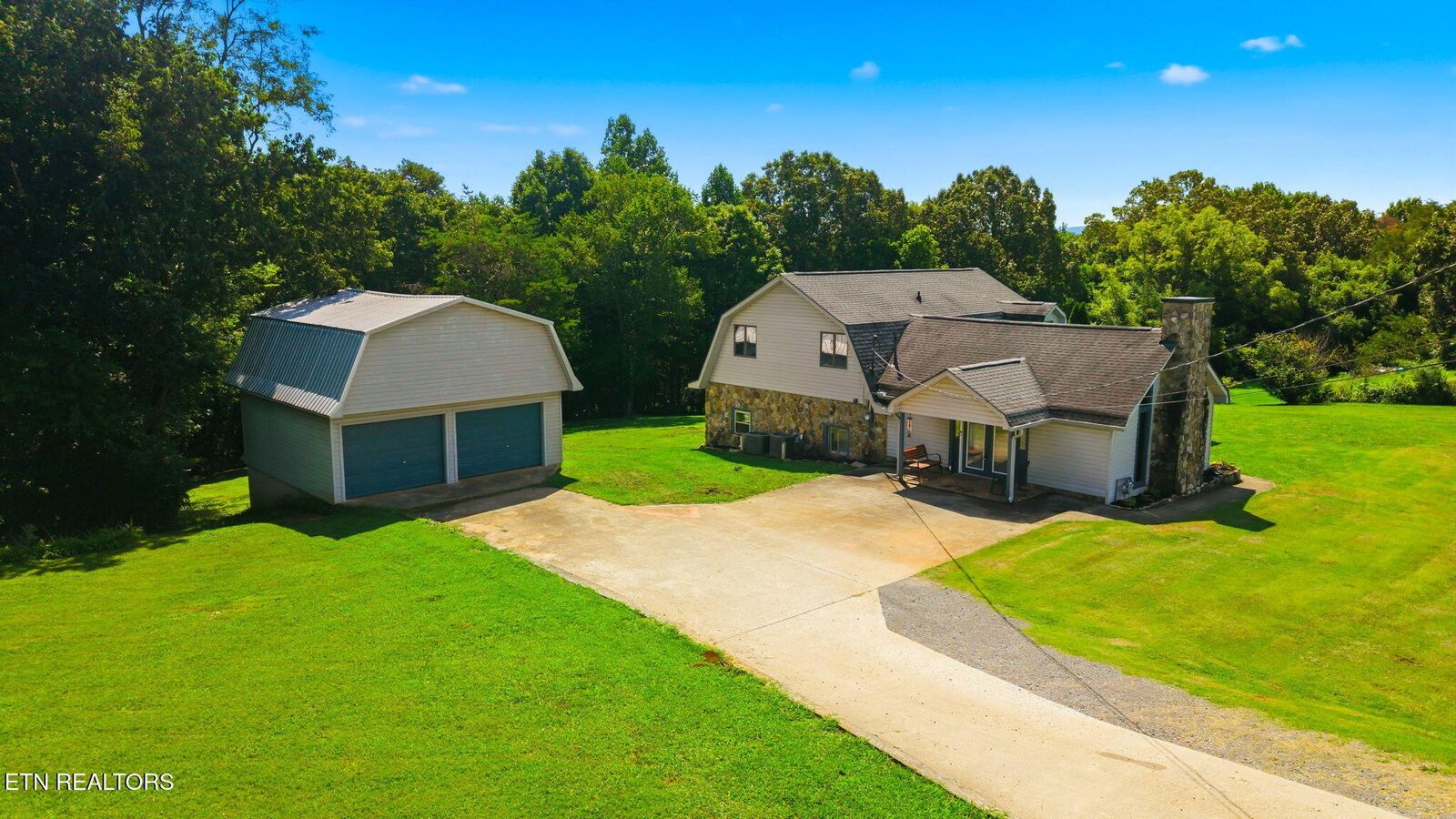 Property Photo:  138 County Road 444  TN 37303 