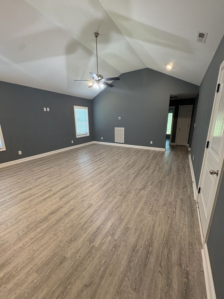 Property Photo: 132 Schroer Rd TN 37042