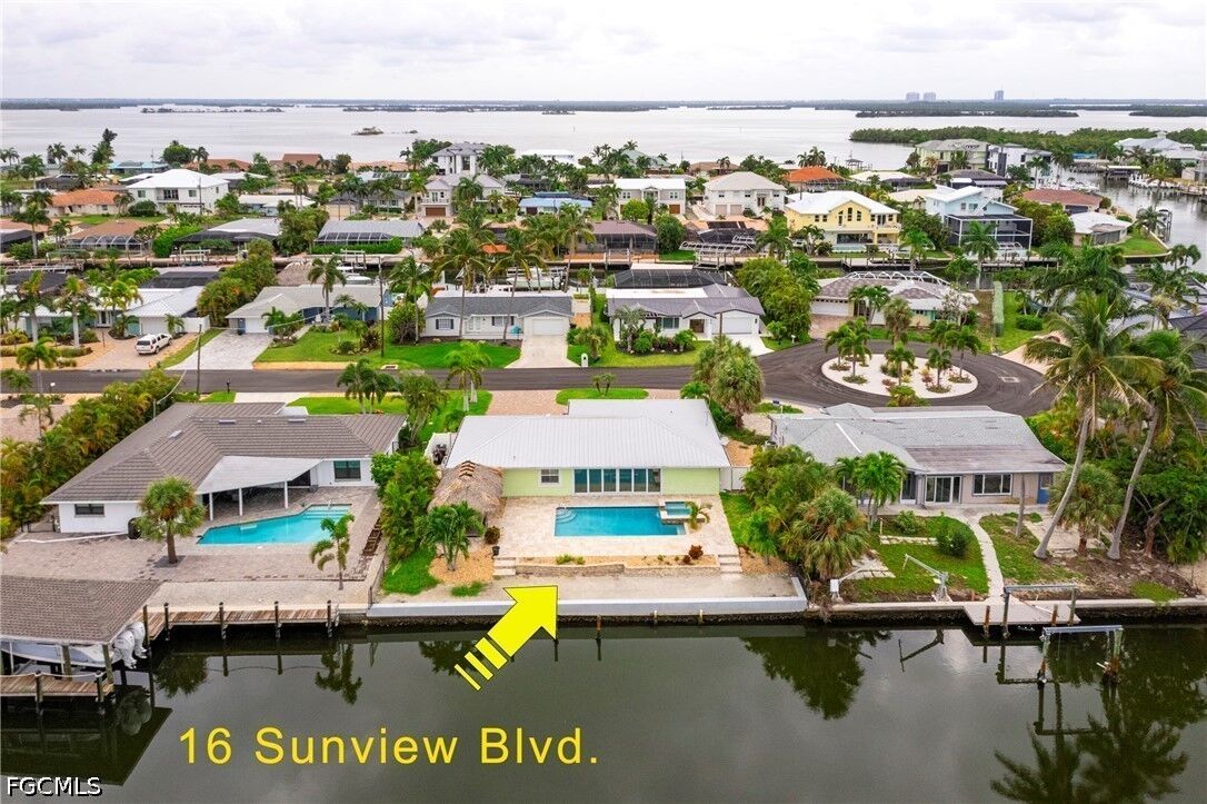 Property Photo:  16 Sunview Boulevard  FL 33931 