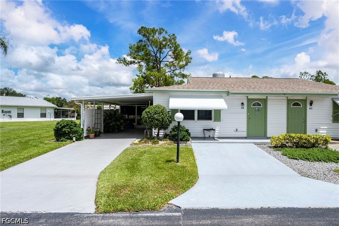 Property Photo:  39 Desert Candle Circle  FL 33936 