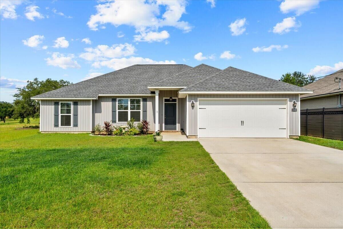 Property Photo: 10090 American Farms Road FL 32583