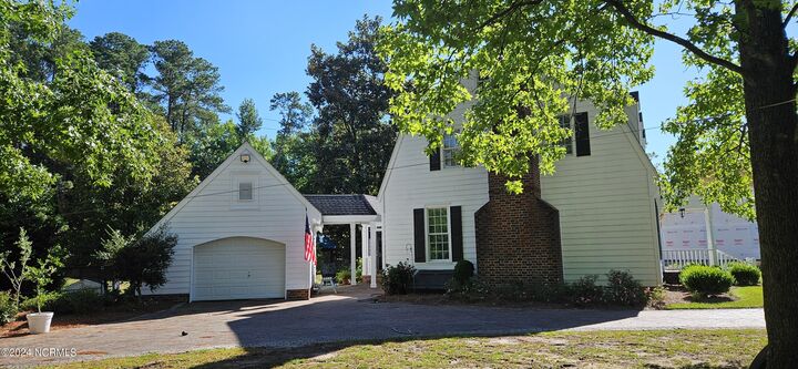 Property Photo: 110 Foxcroft Drive NC 28328