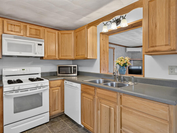 Property Photo: 102 Packer Ave PA 18848