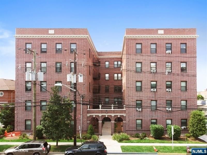 Property Photo: 855 Broad Avenue B2 NJ 07657