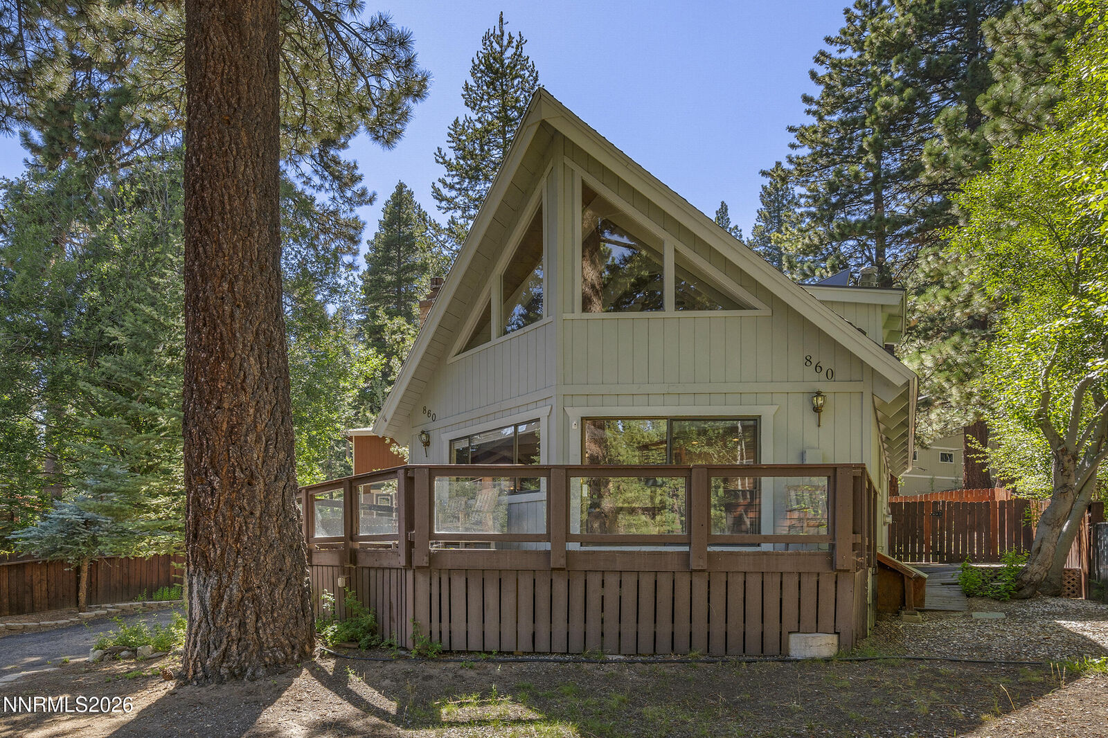 Property Photo:  860 Jennifer Street  NV 89451 