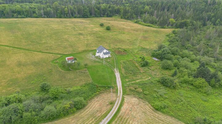 Property Photo: 252 Crestdale Drive NS B1L 1A2