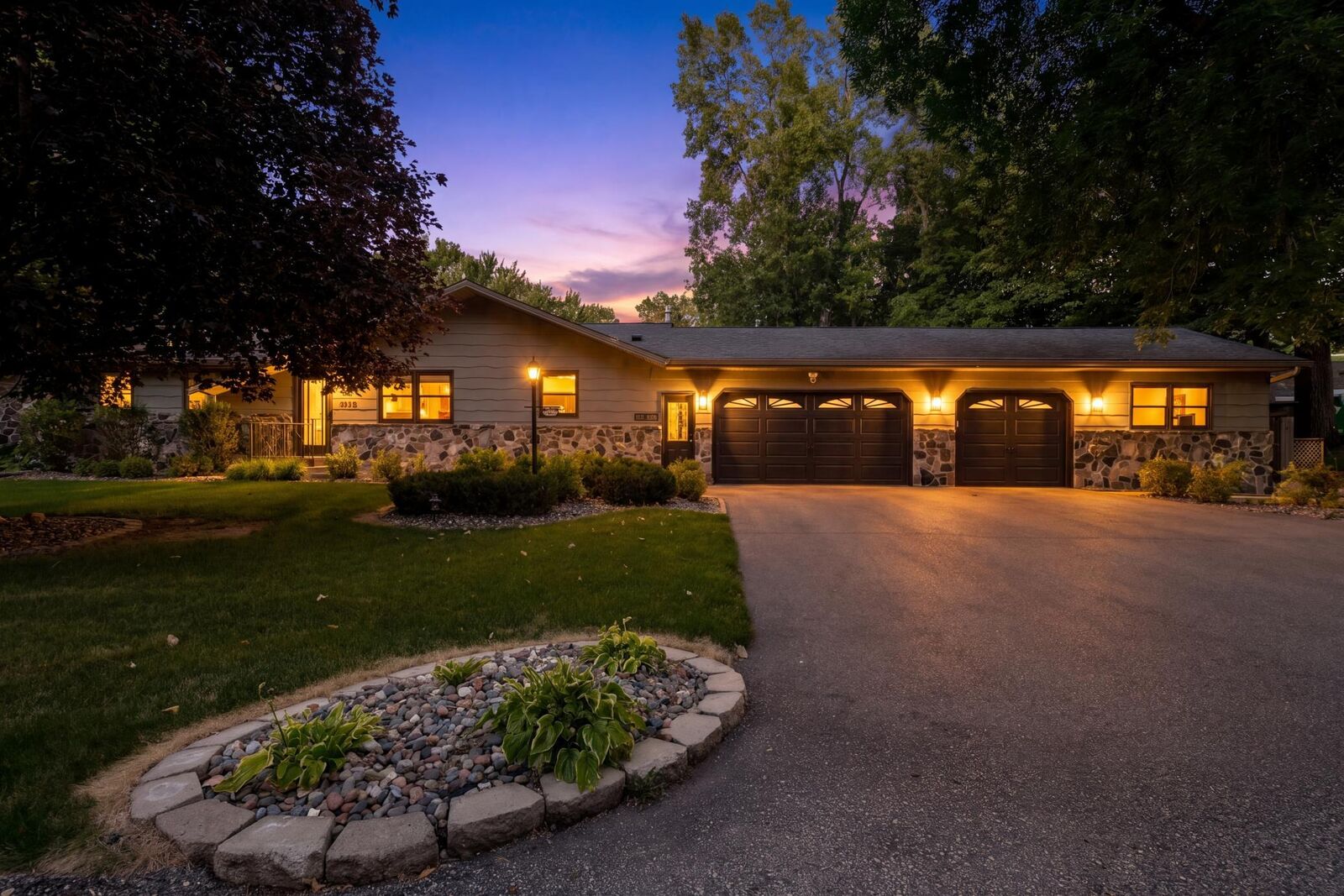 Property Photo: 6835 Rosemary Road MN 55346
