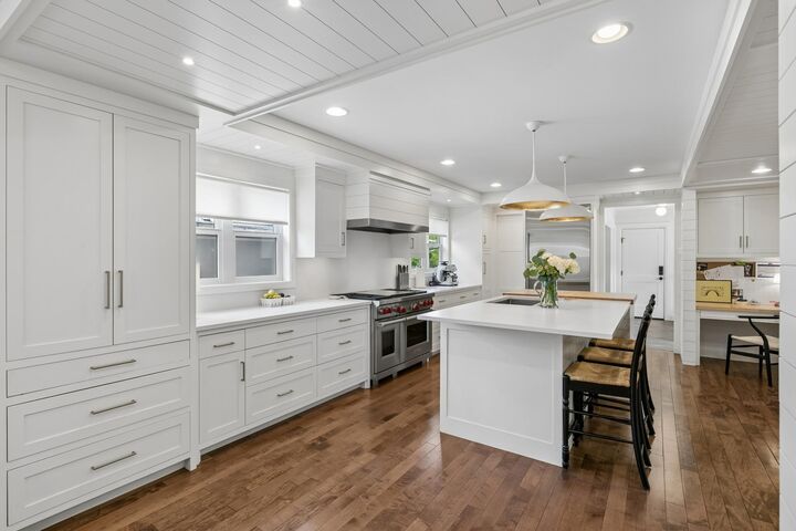 Property Photo: 3844 Xerxes Avenue S MN 55410
