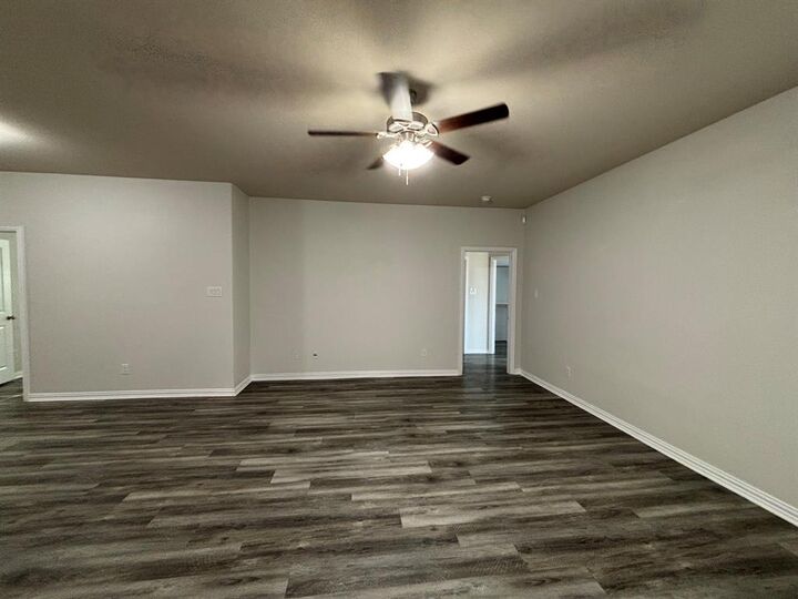 Property Photo:  352 Emerald Creek Drive  TX 76131 