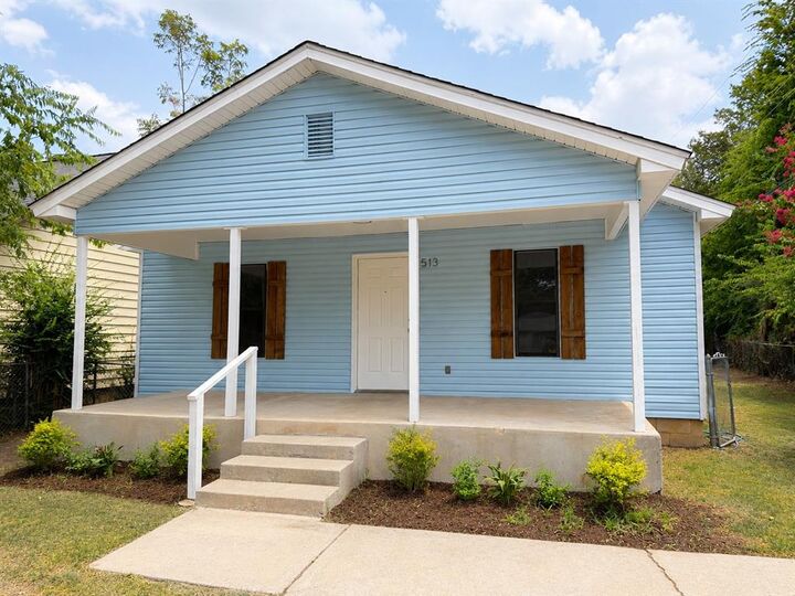 Property Photo:  513 S Carter Avenue  OK 73071 