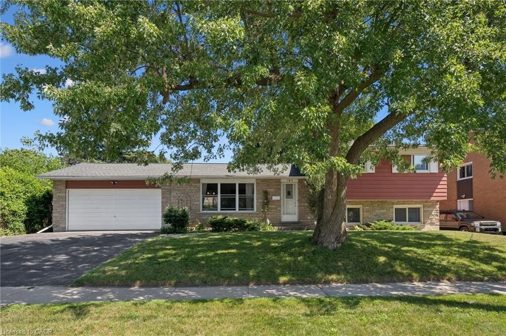 Property Photo: 153 Fourth Avenue ON N2C 1P3