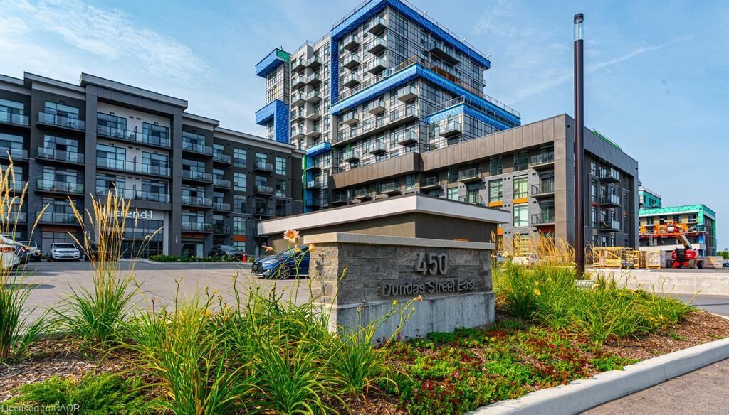 Property Photo:  450 Dundas Street E 503  ON L8B 1Z2 