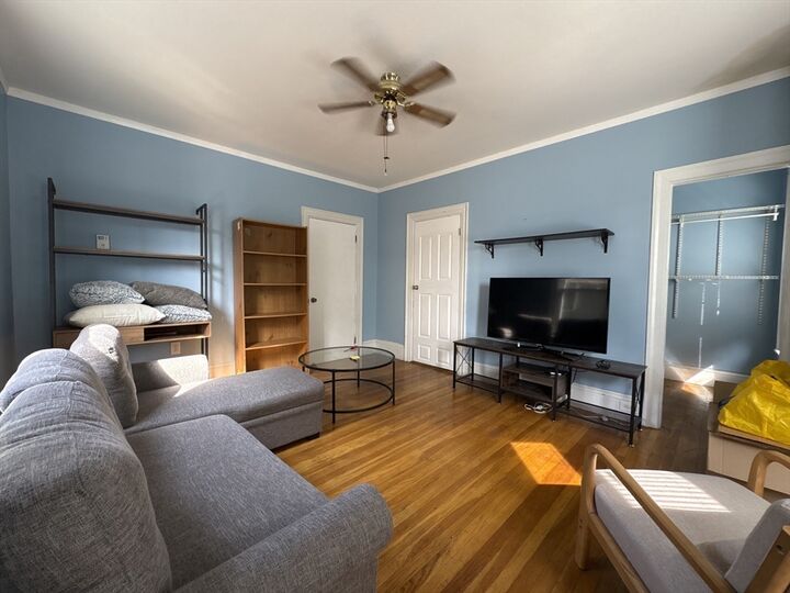 Property Photo: 412 Putnam Ave 2 MA 02139
