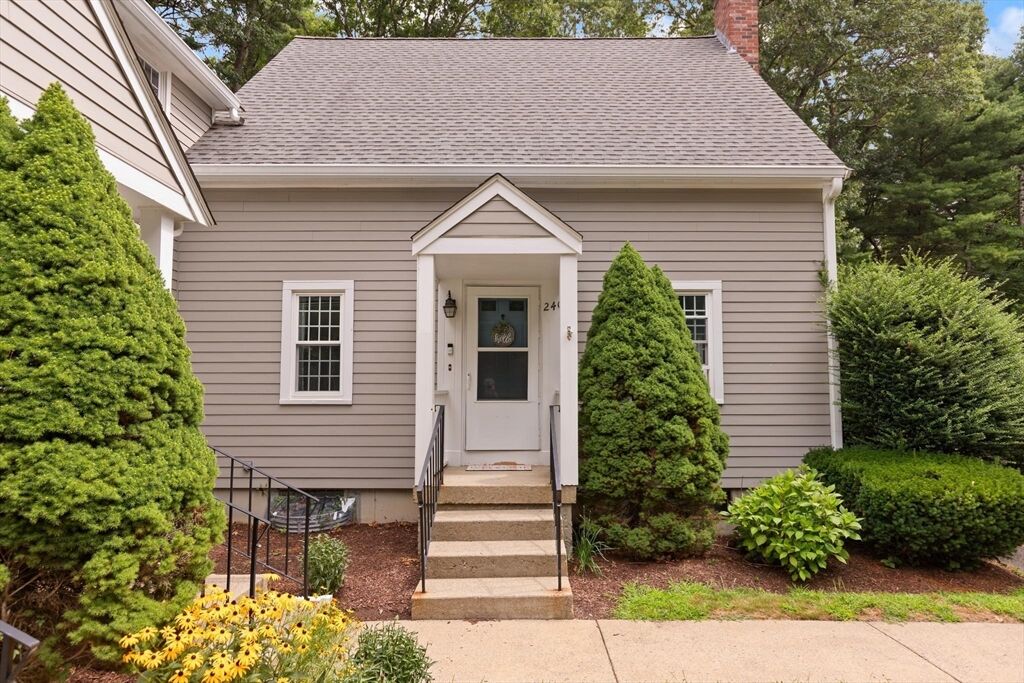 Property Photo: 240 Twin Lakes Dr 240 MA 02338