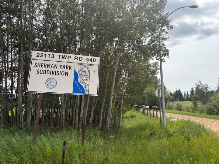 Property Photo: 22113 Twp Rd 440 328 AB T0B 1M0