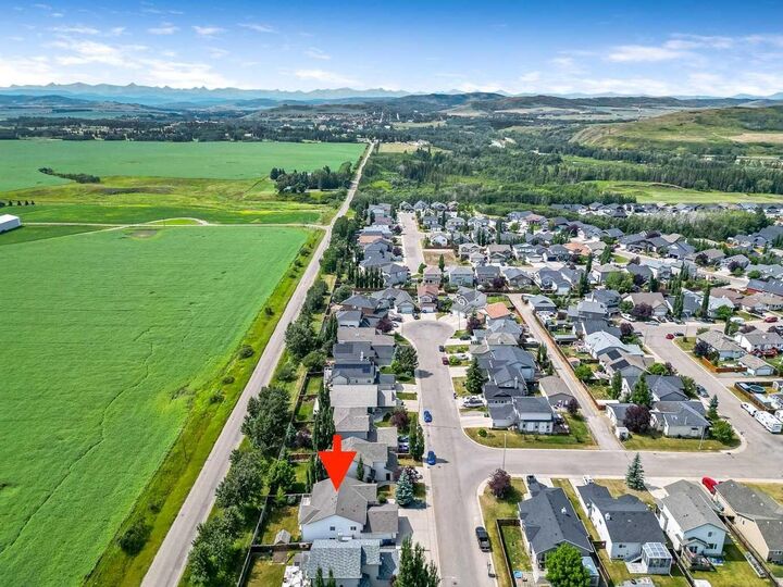 Property Photo: 315 Willow Ridge Way AB T0L 0H0