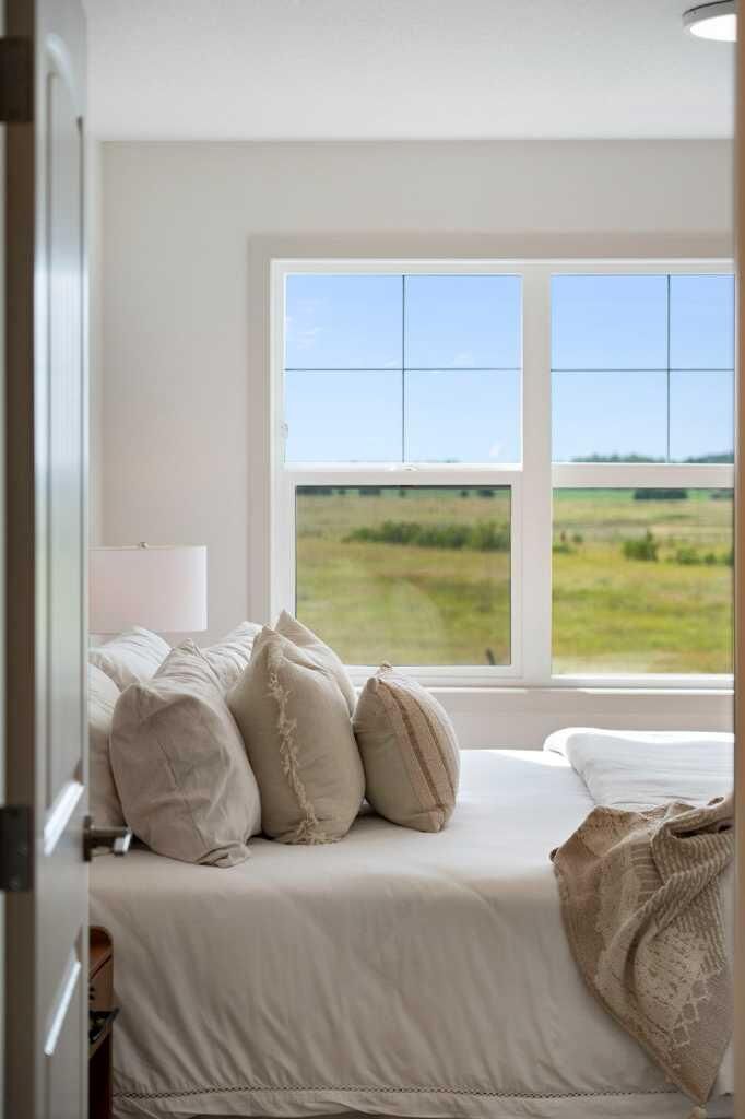 Property Photo: 156 Wildrose Green AB T1P 0C9