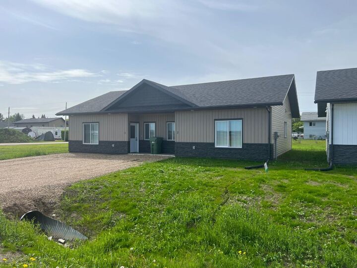 Property Photo: 10305 105 Ave AB T0H 2H0