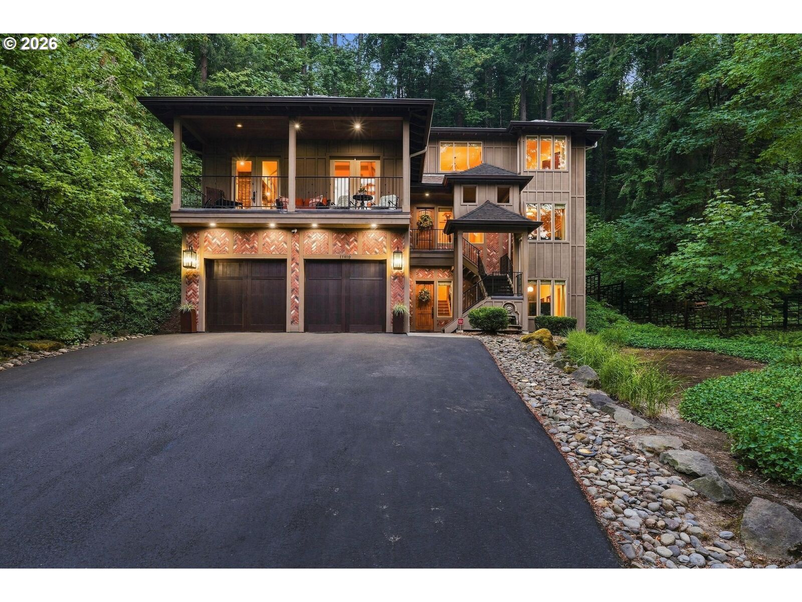Property Photo:  17410 Upper Cherry Ln  OR 97034 