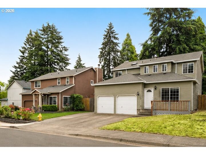 Property Photo:  19760 SW Red Oak Ln  OR 97078 