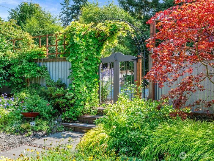 Property Photo:  704  V  WA 98368 