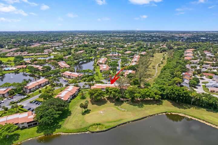 Property Photo: 9286 Vista Del Lago F FL 33428