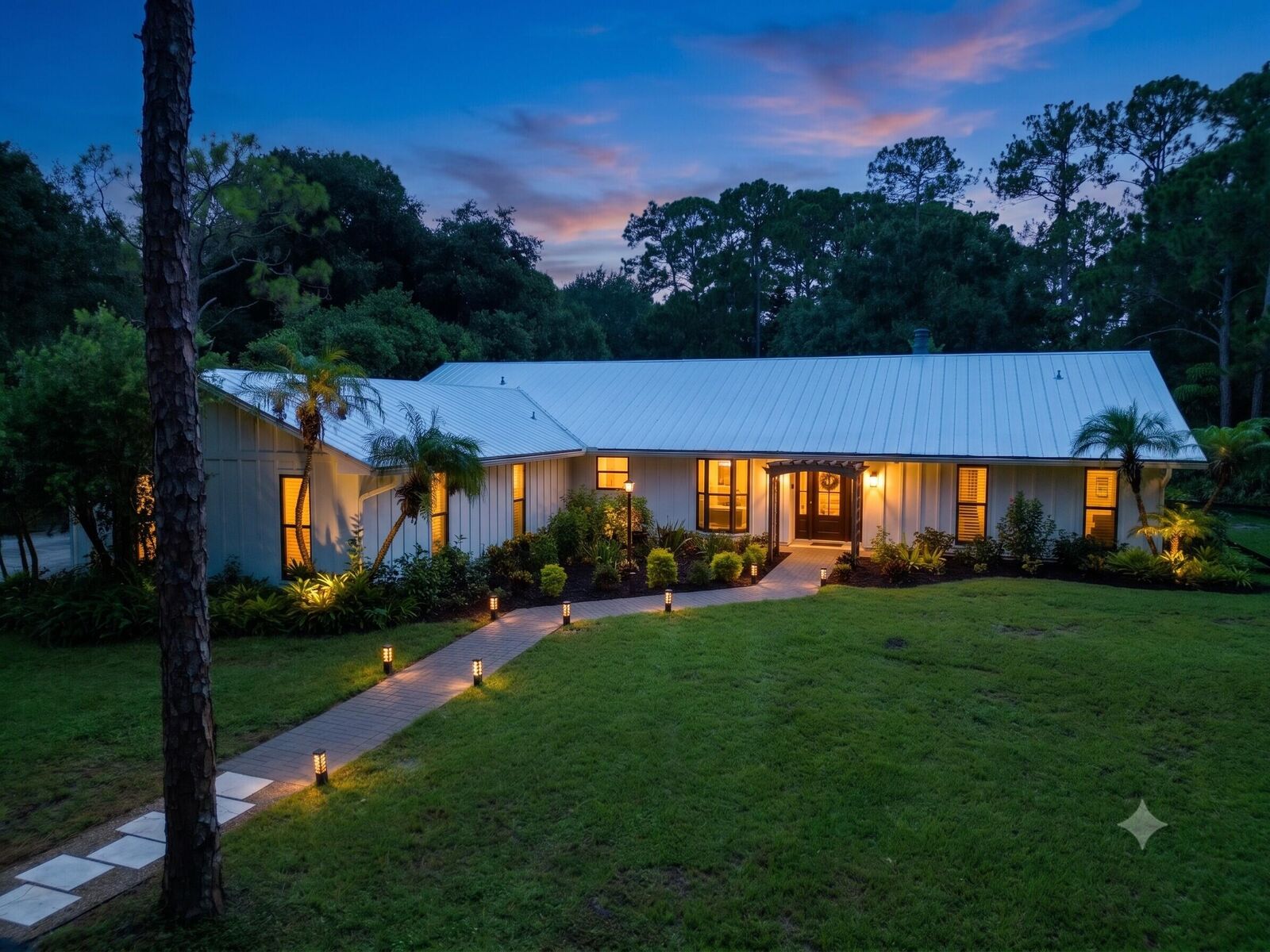 Property Photo: 4500 SW Country Place FL 34990