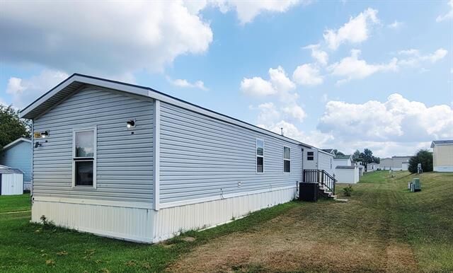 Property Photo: 1194 W Grey Court MI 49348