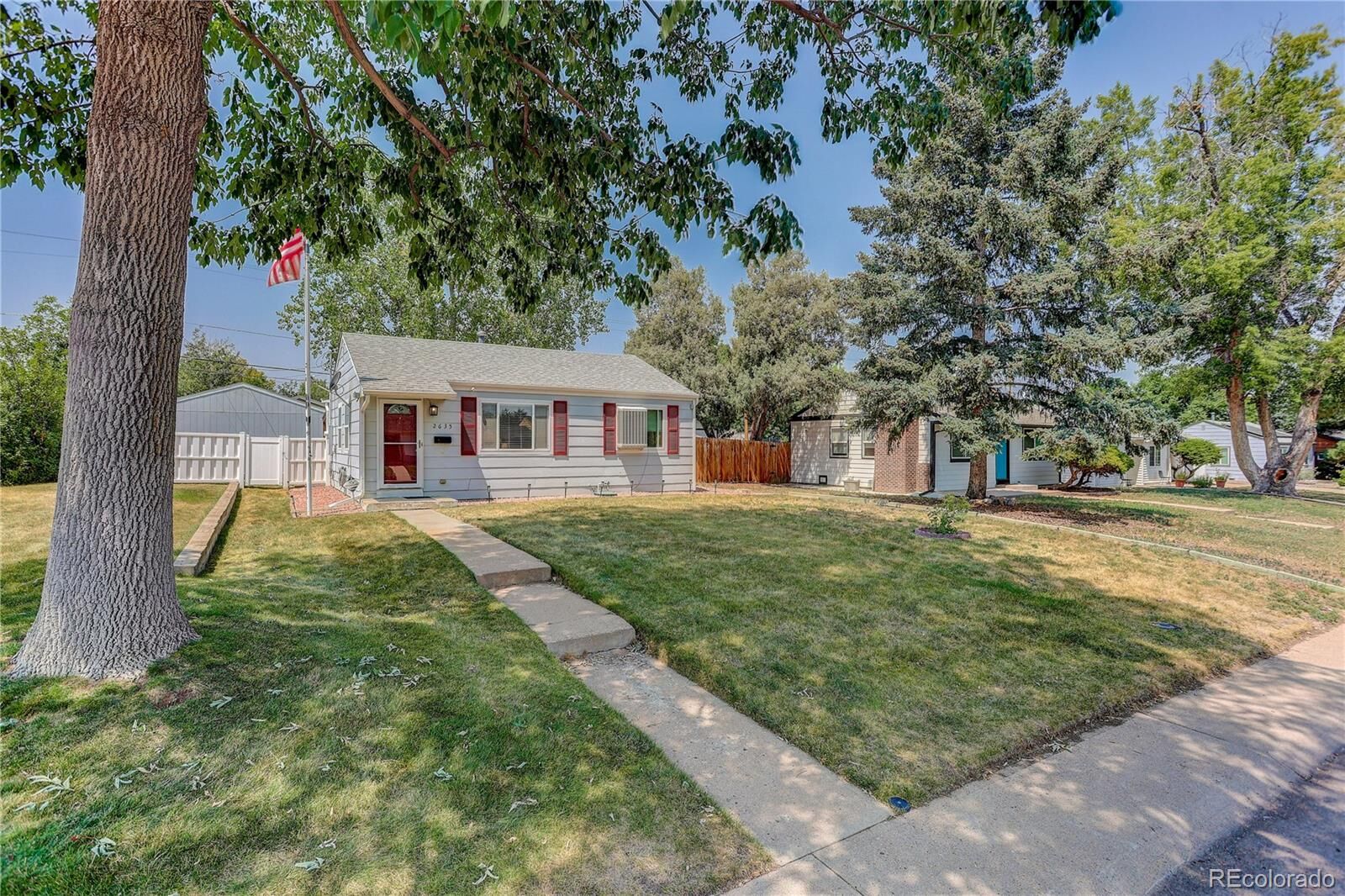 Property Photo: 2635 S Linley Court CO 80219