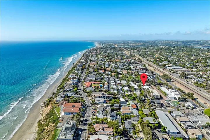 Property Photo:  127 W Glaucus Street B  CA 92024 