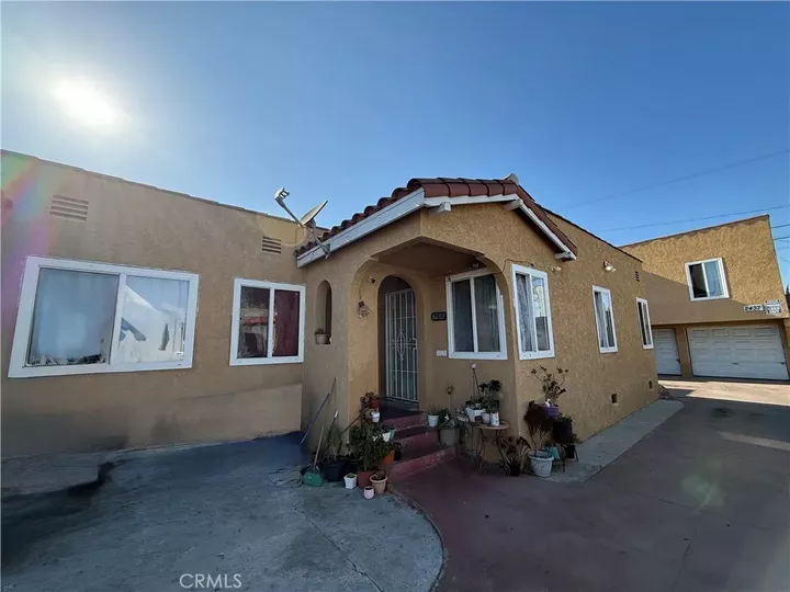 Property Photo:  2433 Broadway  CA 90255 