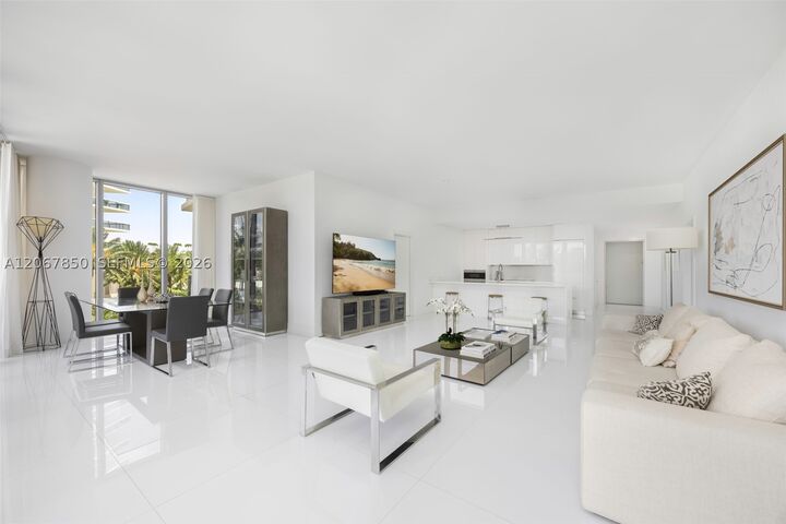 Property Photo:  801 S Pointe Dr 301  FL 33139 
