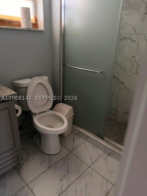 Property Photo:  901 NE 14th Ave 305  FL 33009 